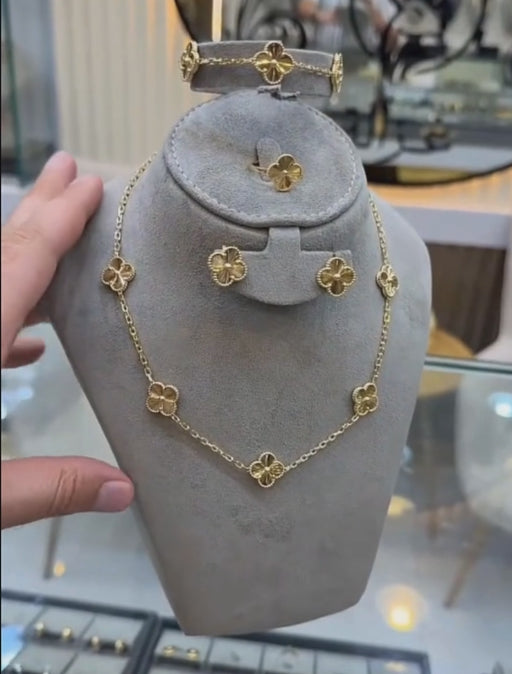 دهب سويسري راقي يخطف القلوب قبل العيون