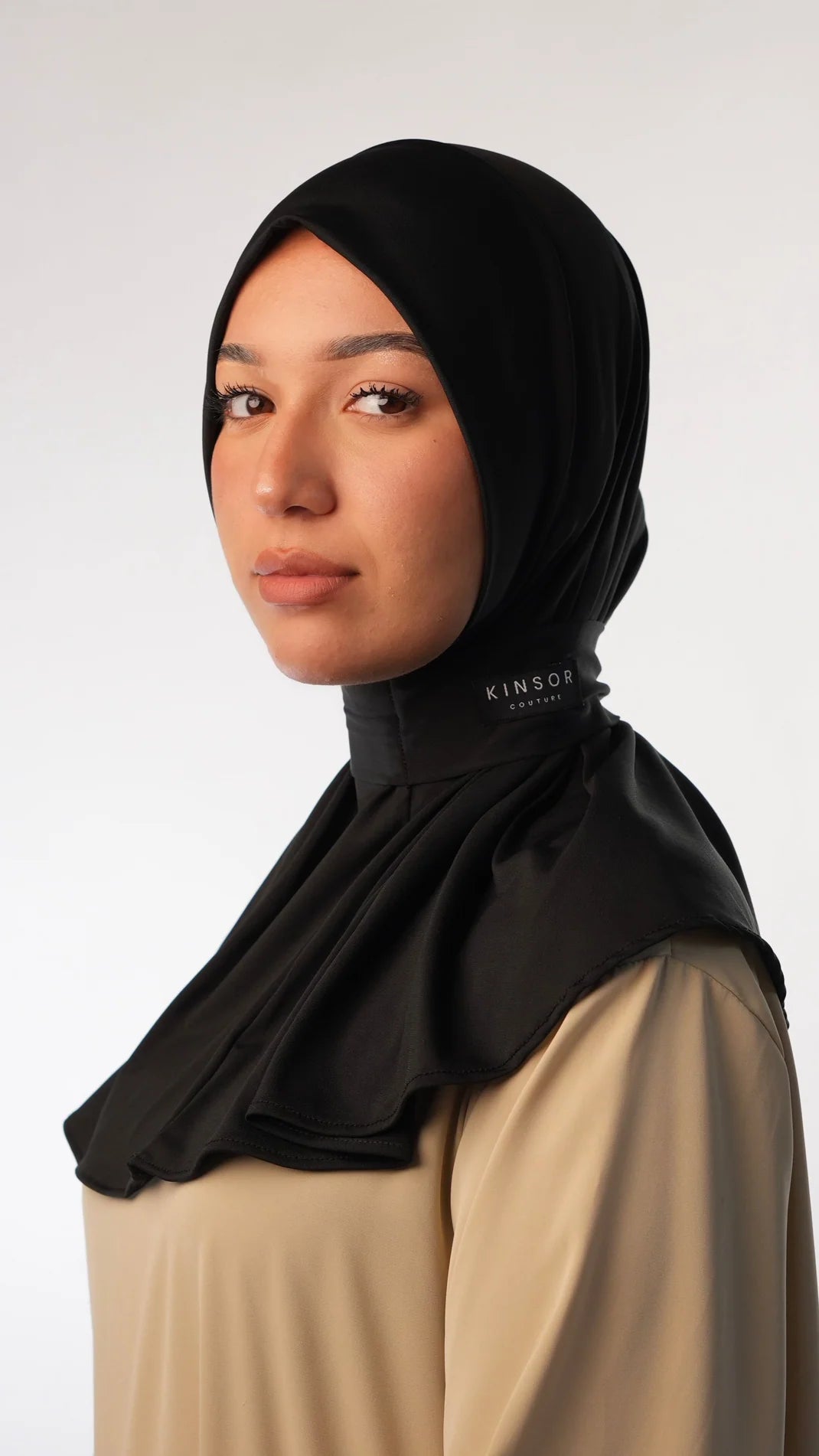 حجاب كينسور سهل الارتداء