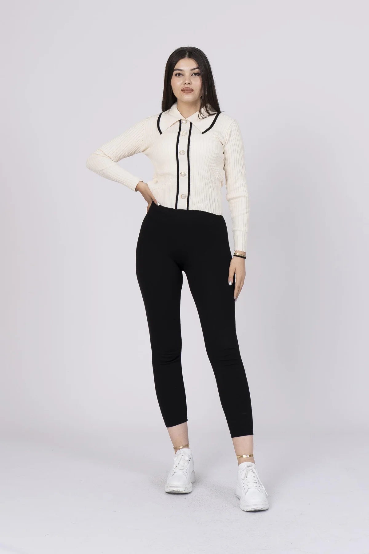 104 Trend Perla Düğmeli Kazak